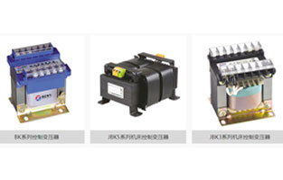 前面旗正電氣小編為大家總結了《控制變壓器容量規格》，今天我們再來(lái)為大家講講變壓器的規格型號，詳細內容進(jìn)旗正電氣—控制變壓器生產(chǎn)廠(chǎng)家站點(diǎn)http://wap.opticfibercable.net/查看，總結讓你一目了然的。