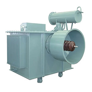 靜電噴涂設備變壓器是一種用于靜電噴涂的專(zhuān)用電源，其作用是將高壓直流電轉換為低壓交流電的器件。它由鐵芯、繞組和絕緣件組成。